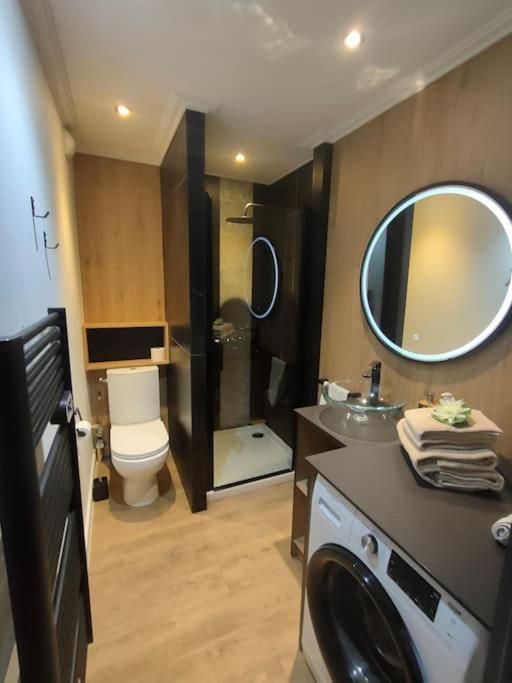 Magnifique 3 Etoiles En Hyper Centre Avec Place Privee Aix-les-Bains