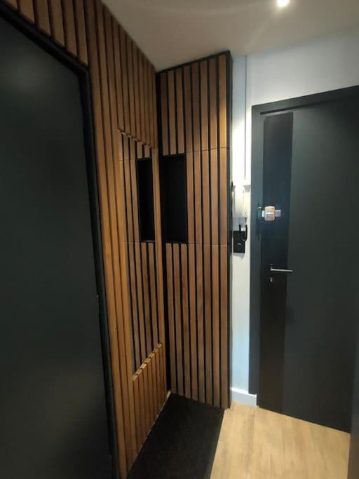 Magnifique 3 Etoiles En Hyper Centre Avec Place Privee Apartment Aix-les-Bains